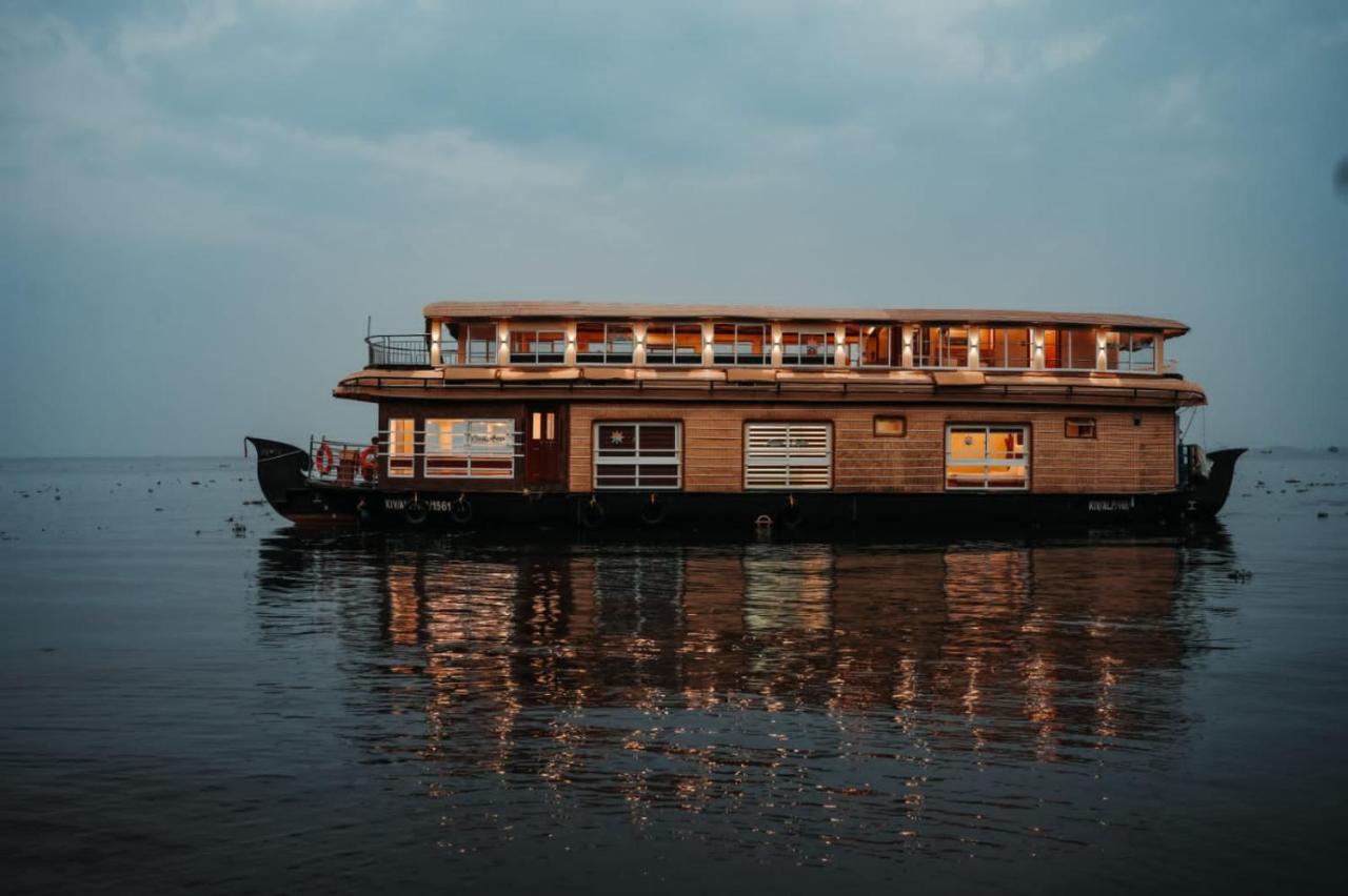 Venice Premium Houseboats Alleppey Alappuzha ภายนอก รูปภาพ