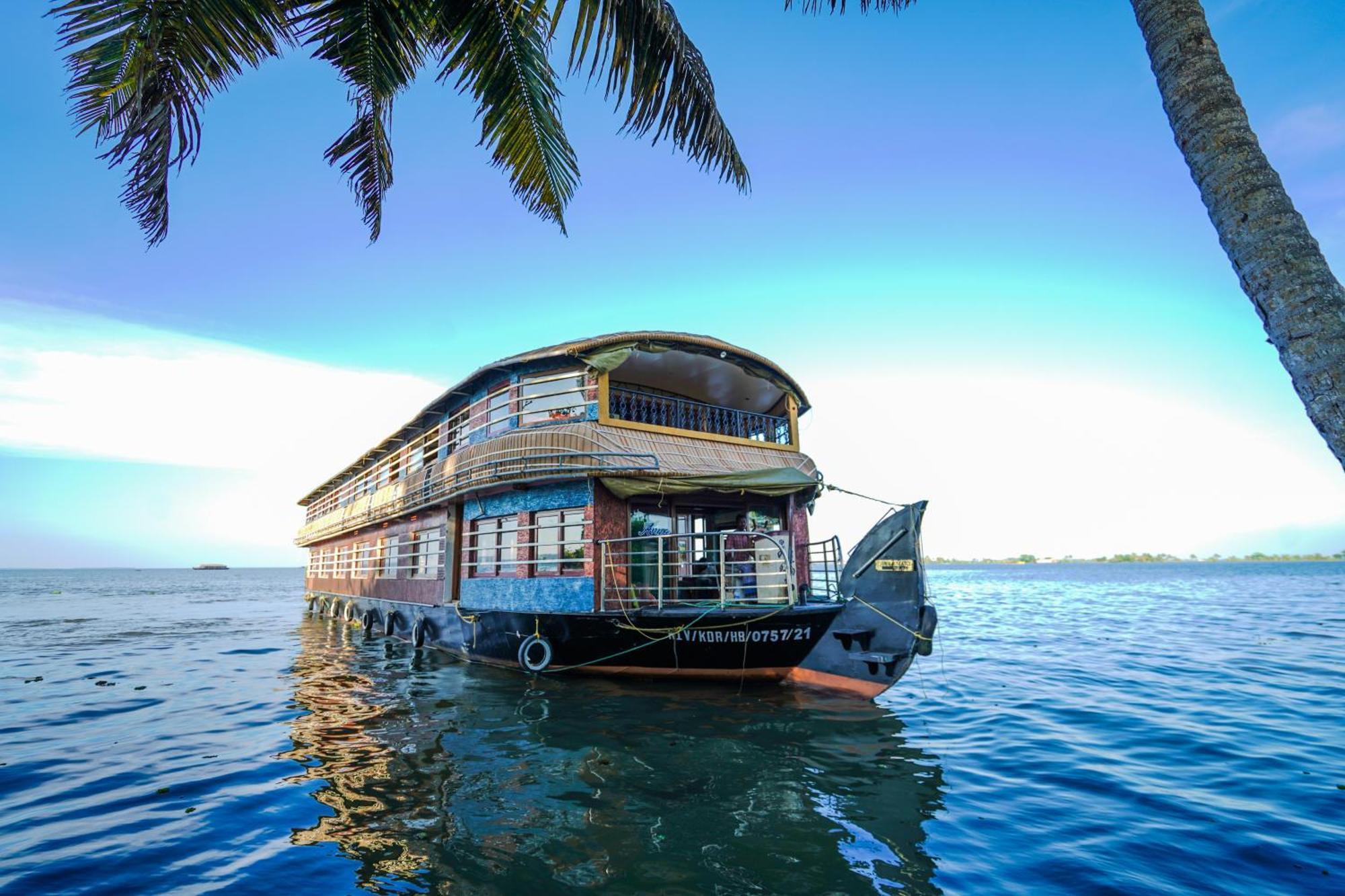 Venice Premium Houseboats Alleppey Alappuzha ภายนอก รูปภาพ
