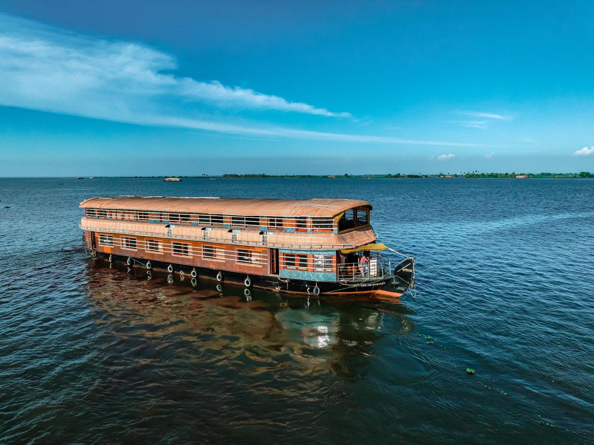 Venice Premium Houseboats Alleppey Alappuzha ภายนอก รูปภาพ