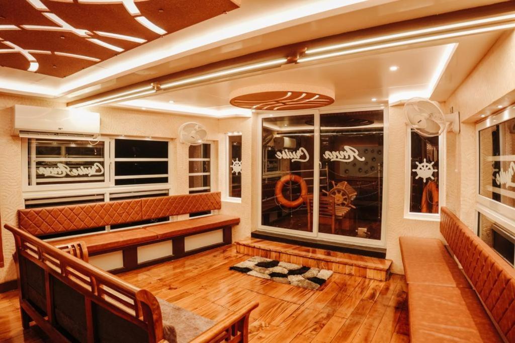 Venice Premium Houseboats Alleppey Alappuzha ภายนอก รูปภาพ